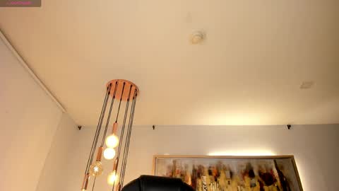 leahlombardi_ online show from 04/19/26, 03:06