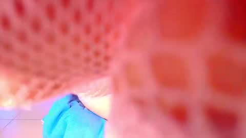 Snapshot of leahprada_ chatting on 03/03/25, 09:26 Instagram Leahprada online show from 03/03/25, 09:26