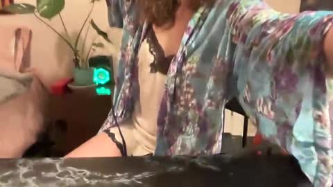 Leah Sparkles online show from 12/03/24, 04:14