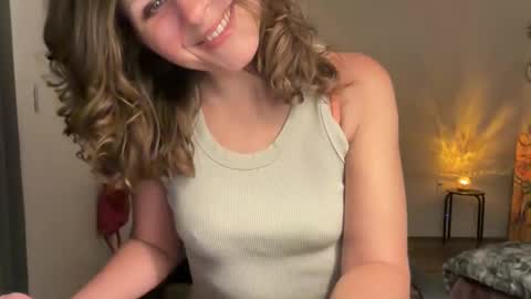 Leah Sparkles online show from 10/16/25, 02:12