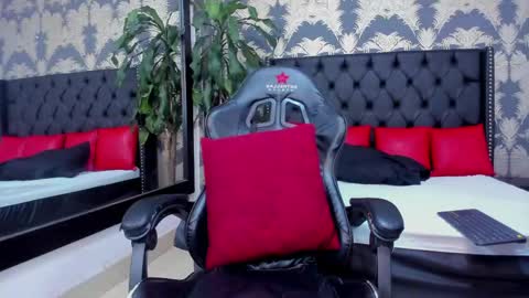 Lean online show from 04/16/26, 03:46