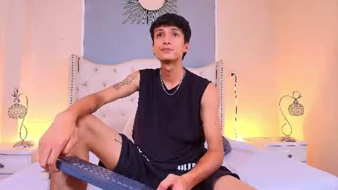 Lean online show from 07/23/26, 01:58