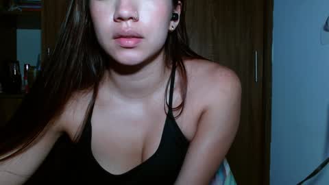 Snapshot of leanaalhub chatting on 01/28/25, 07:22 leanaalhub online show from 01/28/25, 07:22