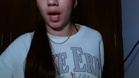 Snapshot of leanaalhub chatting on 03/01/25, 07:19 leanaalhub online show from 03/01/25, 07:19