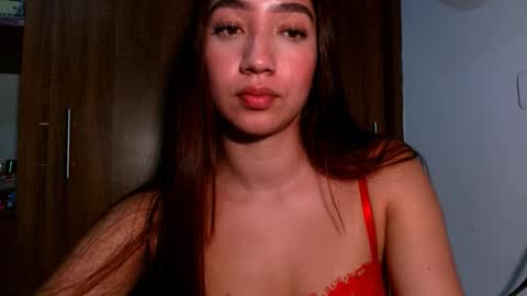 Snapshot of leanaalhub chatting on 10/11/25, 11:47 leanaalhub online show from 10/11/25, 11:47