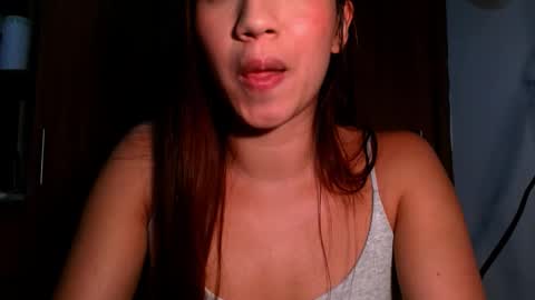 Snapshot of leanaalhub chatting on 12/01/25, 11:32 leanaalhub online show from 12/01/25, 11:32