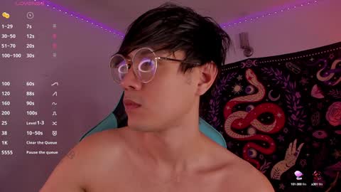 leaneseb online show from 01/12/25, 05:44