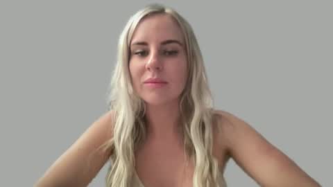 Leanna online show from 01/21/25, 08:30