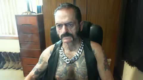 leathergreaser online show from 01/10/25, 11:18