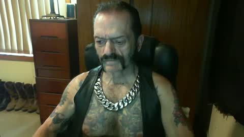 leathergreaser online show from 01/28/25, 10:12