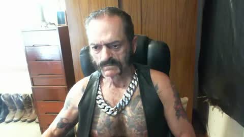 leathergreaser online show from 02/02/25, 07:30