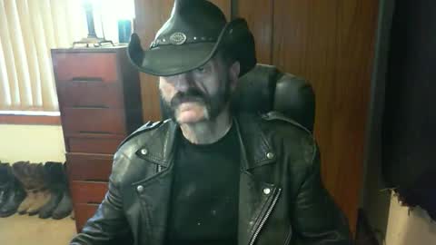 leathergreaser online show from 09/13/25, 09:14