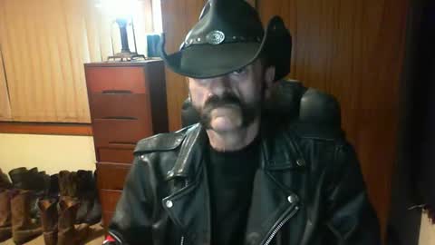 leathergreaser online show from 05/02/26, 07:08