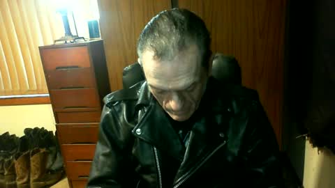 Snapshot of leathergreaser chatting on 06/28/26, 09:21 leathergreaser online show from 06/28/26, 09:21