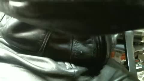 Leathermotocross online show from 12/18/25, 04:57