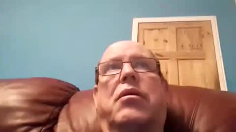 leatherpants68 online show from 11/30/25, 06:12