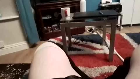 leatherpants68 online show from 05/01/26, 10:47
