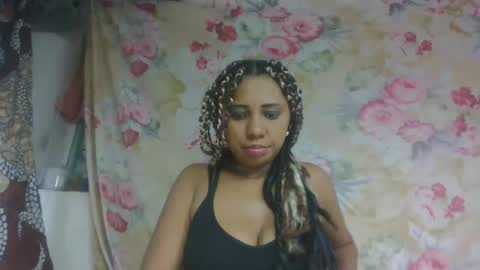 leatiana online show from 04/05/26, 07:38