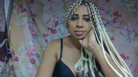 leatianaa online show from 05/23/26, 11:20