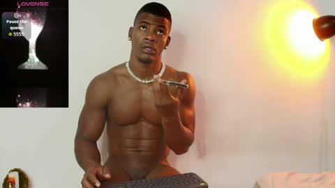 Snapshot of lebron_black_ chatting on 04/22/26, 12:07 Lebron online show from 04/22/26, 12:07