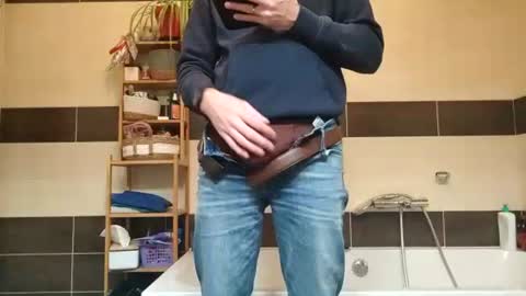 lebrun1985 online show from 01/14/26, 07:41