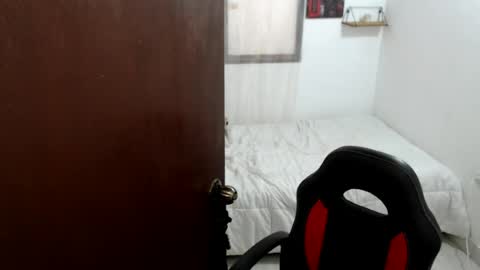 Snapshot of leche2023 chatting on 07/28/26, 09:25 My love online show from 07/28/26, 09:25