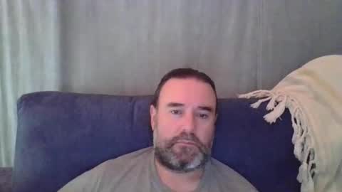 lecheare28 online show from 11/26/25, 12:17