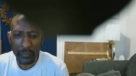 Snapshot of leeguy_hugedick chatting on 05/13/26, 08:01 Ebony DeafGuy online show from 05/13/26, 08:01