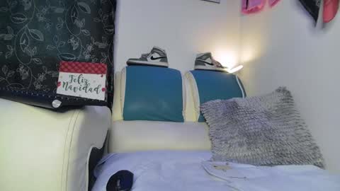 Snapshot of leenar_key chatting on 02/14/25, 06:29 leenar_key online show from 02/14/25, 06:29