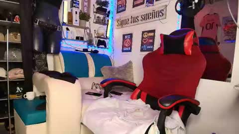 leenar_key online show from 03/05/26, 05:42