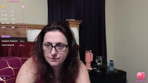 Snapshot of leesa__ chatting on 02/09/26, 03:43 Leesa online show from 02/09/26, 03:43
