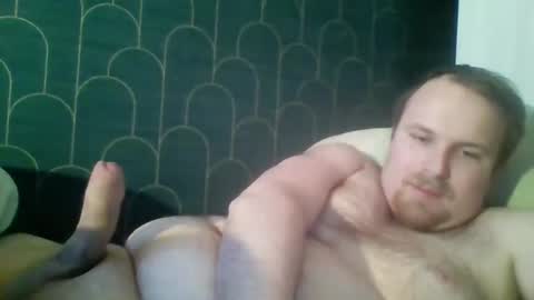 Snapshot of leeuwarder12 chatting on 12/30/24, 07:32 leeuwarder12 online show from 12/30/24, 07:32