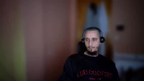 lefrenchiies online show from 01/15/26, 08:19