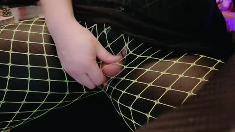 Snapshot of legdori chatting on 01/06/26, 03:05 legdori online show from 01/06/26, 03:05