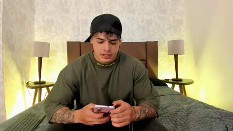 Snapshot of legends_gh1 chatting on 10/02/25, 03:24 Savage and Anto online show from 10/02/25, 03:24