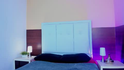 Snapshot of legends_gh1 chatting on 10/07/25, 04:20 Savage and Anto online show from 10/07/25, 04:20