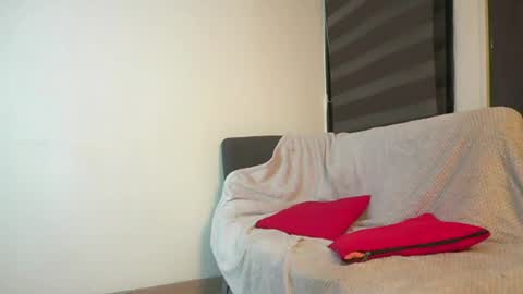 Leah online show from 06/04/26, 03:56