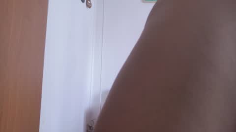 Snapshot of leiablack2 chatting on 07/17/26, 05:29 LeiaBlack online show from 07/17/26, 05:29