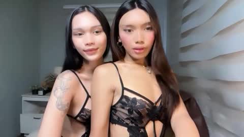 Leiah online show from 12/21/25, 05:47