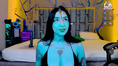 Snapshot of leiawong chatting on 12/28/24, 04:19 Leia online show from 12/28/24, 04:19