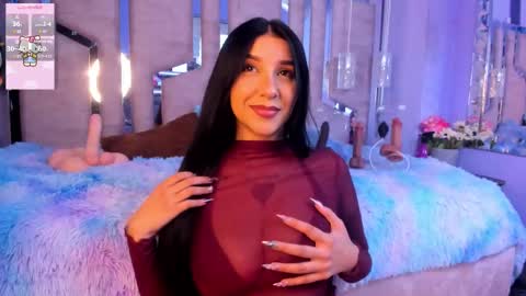 Snapshot of leiawong chatting on 12/03/25, 02:41 Leia online show from 12/03/25, 02:41