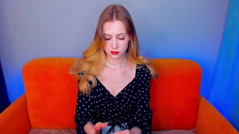 Snapshot of leiawow chatting on 03/05/25, 11:49 leiawow online show from 03/05/25, 11:49