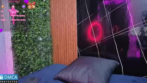 Snapshot of leidy_morales_ chatting on 04/17/26, 11:02 Leidy online show from 04/17/26, 11:02