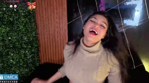 Snapshot of leidy_morales_ chatting on 06/19/26, 11:03 Leidy online show from 06/19/26, 11:03