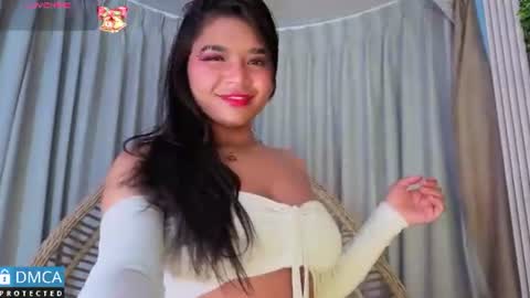 Snapshot of leidy_morales_ chatting on 06/20/26, 11:02 Leidy online show from 06/20/26, 11:02