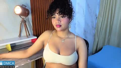 Snapshot of leidy_morales_ chatting on 07/10/26, 11:02 Leidy online show from 07/10/26, 11:02