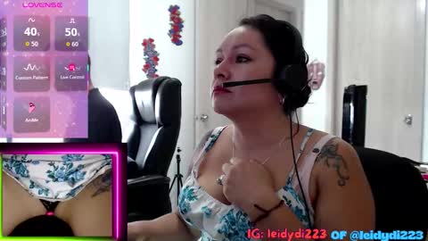 Snapshot of leidycrstnch21 chatting on 09/20/25, 03:24 LeidyDi223 online show from 09/20/25, 03:24