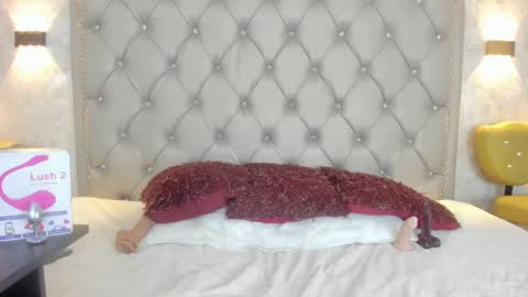 LEIGH ANGELS online show from 03/04/25, 12:18