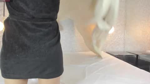 LEIGH ANGELS online show from 03/21/26, 10:57