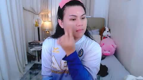 Cailey online show from 11/23/25, 11:26